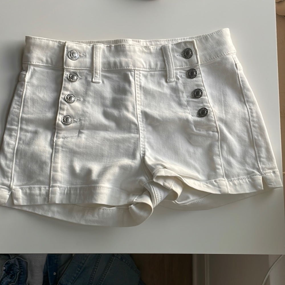 American Eagle Hi-Rise Shortie Short